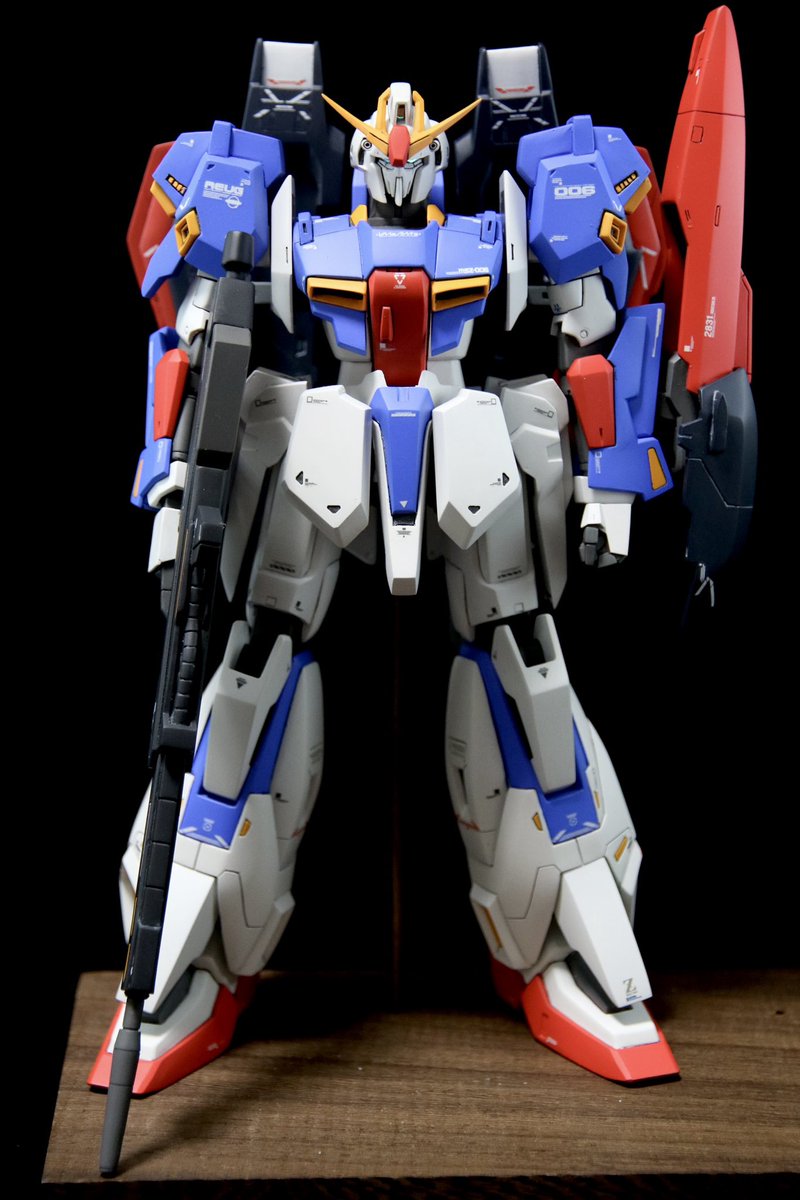 kyoka2mce's tweet photo. ボークス イベント限定1/100 Zガンダム完成

やっとできたー

#ZガンダムVerKa https://t.co/i0uBfBl3in