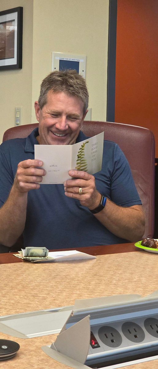 HelpKCKids's tweet photo. Recently, we celebrated the retirement of Brent Perry, Director of Facilities &amp; Management, after 18 years of dedicated service. We also celebrated Clara Osborne, Executive Administrative Assistant, on earning her Master of Divinity degree. Congrats to both! https://t.co/1PlgTL2Yth