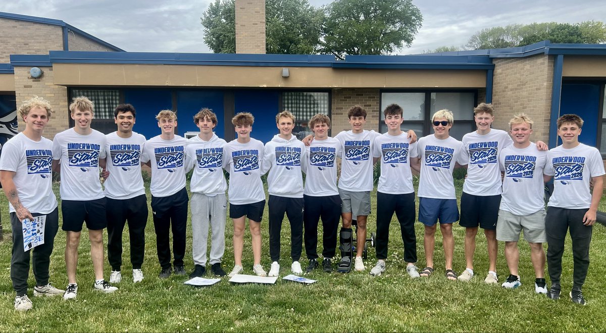 UnderwoodTrack's tweet photo. 𝑳𝒂𝒏𝒅𝒐𝒏 𝑴𝒐𝒓𝒂𝒍𝒆𝒔-𝑭𝒐𝒐𝒕𝒆
✅ 1 School Record (4x200) https://t.co/jRboavefLG