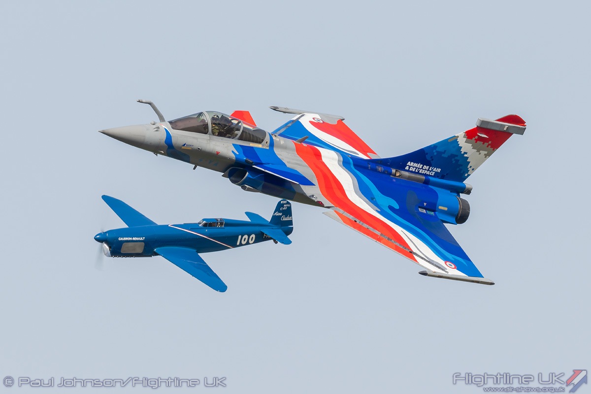 flightlineuk's tweet photo. REVIEW: Fête Aérienne – Le Temps des Hélices, La Ferté Alais

https://t.co/o9LbJV8cum

#airshows #avgeek #airdisplays https://t.co/wnKRvwIy9O