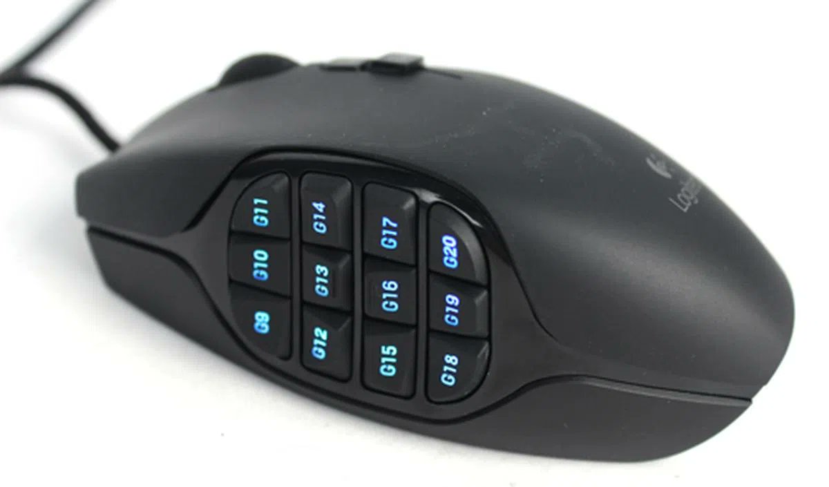 JonBardcore's tweet photo. My decade‑old Logitech G600 just kicked the bucket. You were a good mouse. 

Now I find out they don't make em anymore? 😭 

Whose got the crown these days? I know Razer still has a Naga out there. Anyone know of any other contenders? https://t.co/ZRLHzrLivI
