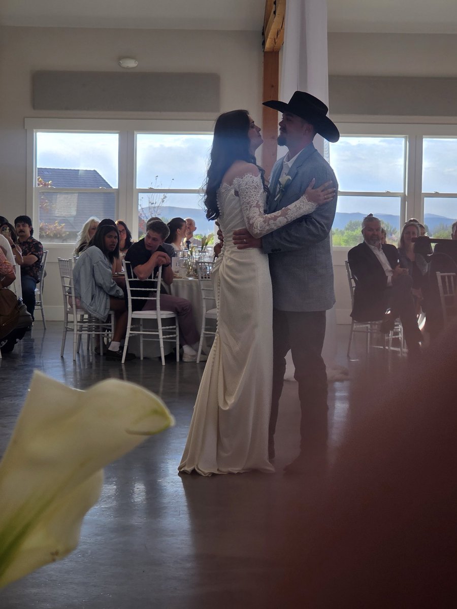 CoachJCraft's tweet photo. An amazing weekend celebrating Kayla’s wedding! 

Grateful to find Cedar Rose Estate in Parowan Ut. the perfect space for a family of our size to celebrate!

Thank you to some amazing people:

Fire &amp; Smoke BBQ - Cedar City
Insta: 
Everbeefloral
CedarRoseEstate
Stgprancingpony https://t.co/lllRLIg7IR