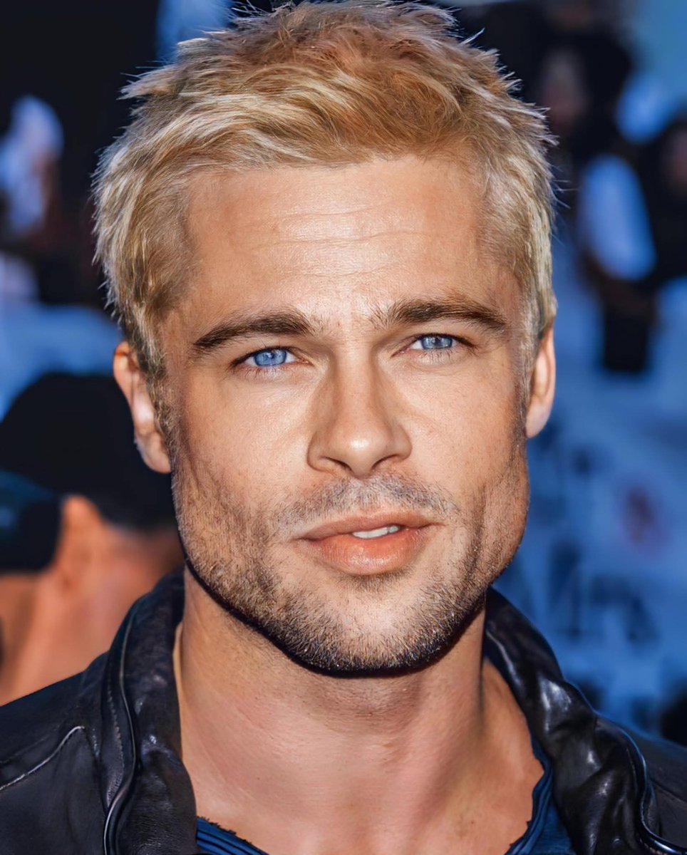 FriendsBrad's tweet photo. Brad Pitt
😊❤️ https://t.co/A1cizA8Nlu
