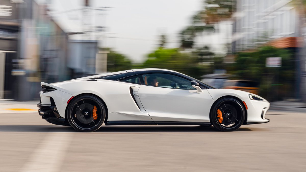 McLarenAuto's tweet photo. Miami spirit. Supercar poise.

The McLaren GTS glides through the streets. Effortless V8 power, built for the city.

Discover more: https://t.co/9gN4576ApO

#McLarenAuto #McLarenGTS #GTS https://t.co/uXGa0WMDqp