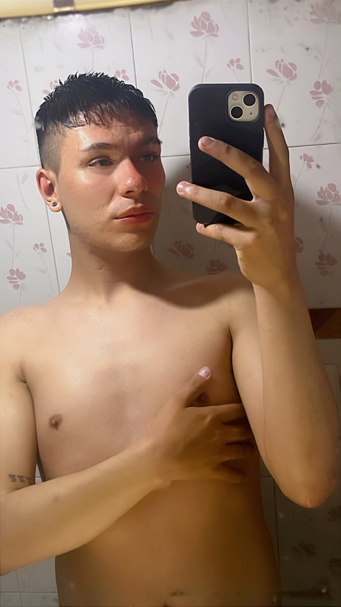 KmiloBonilla's tweet photo. 😏🔥😏 https://t.co/unfDYGPwj6