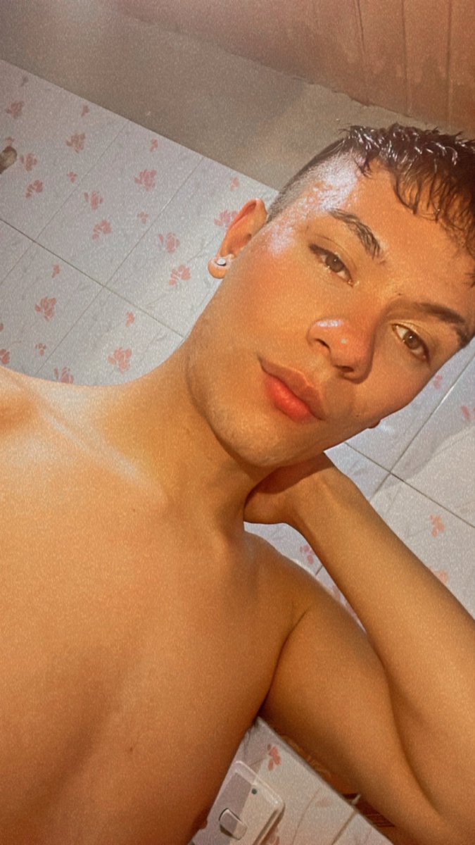 KmiloBonilla's tweet photo. 😏🔥😏 https://t.co/unfDYGPwj6