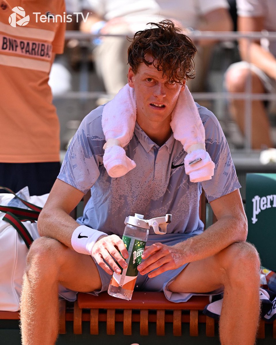 TennisTV's tweet photo. Extraordinary. 

@rolandgarros #RolandGarros https://t.co/glOAFSer3D
