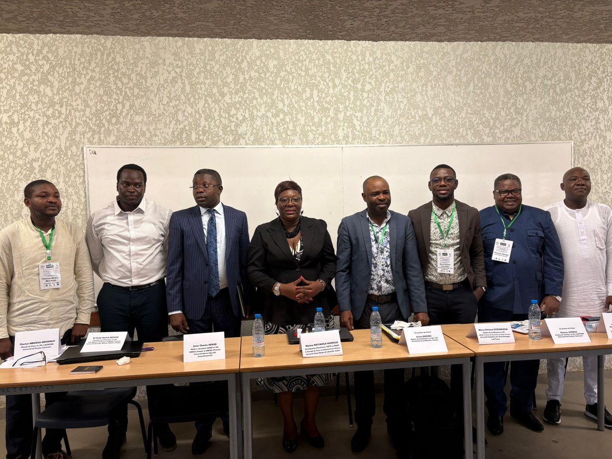 NgonoSimon's tweet photo. Ravi d’avoir co-modéré avec le Pr. Thomas Atenga le panel 9 : « Médias, extractivisme &amp; endo-extractivisme en Afrique » au #colloque #APAD2026.
Un grand merci aux organisateurs, aux collègues pour leurs riches interventions et au public venu nombreux !
#SIC #Afrique #Médias #LCF https://t.co/X4Uto1Zqmq