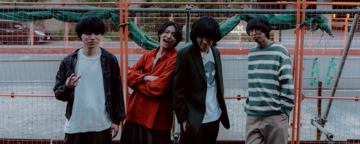 水平線 (@suisuisuiheisen) on X