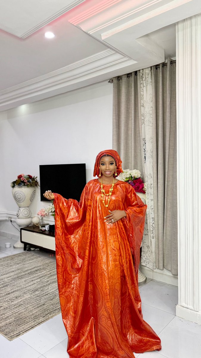 dansofatima894's tweet photo. Asalaamu Aylaykum everyone. My fit passed the aunties inspection AND the vibe check they said
"Maa'sha'Allah" https://t.co/jEdqhyQtHS
