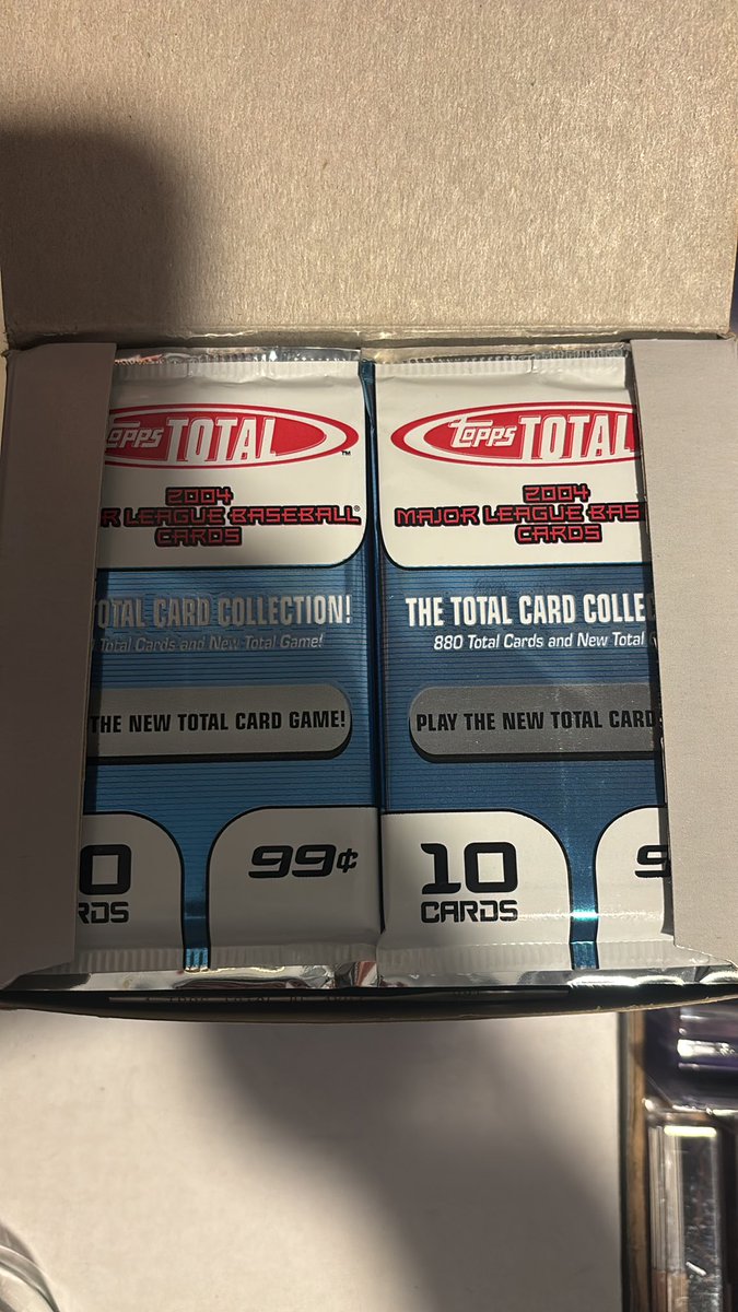 NCCbaseball27's tweet photo. 2004 Topps total jumbo box. 36 packs per box, 360 cards. Has Yadier Molina and Felix Hernandez Rookies. $110 shipped for the box. https://t.co/9Be1sGw8l0