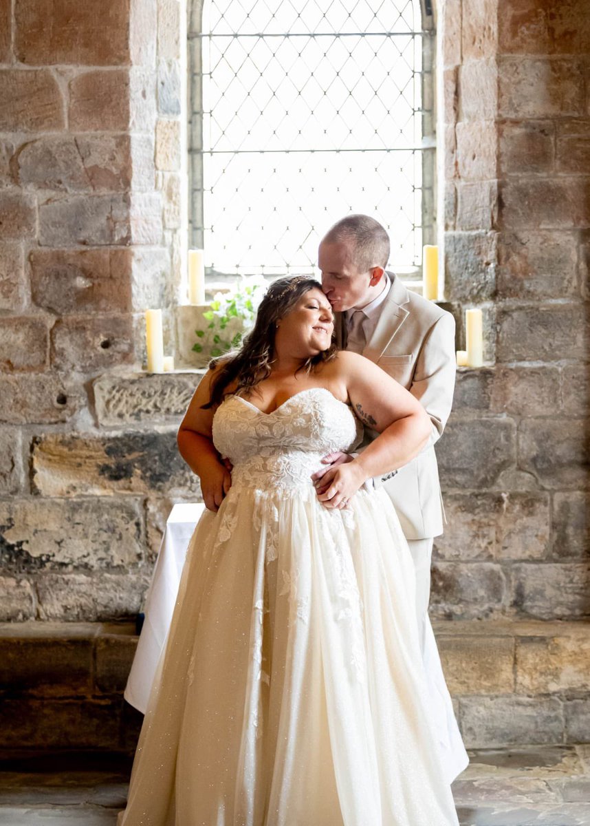 BoardAdd's tweet photo. My beautiful bride https://t.co/rvu3FI3X7M
