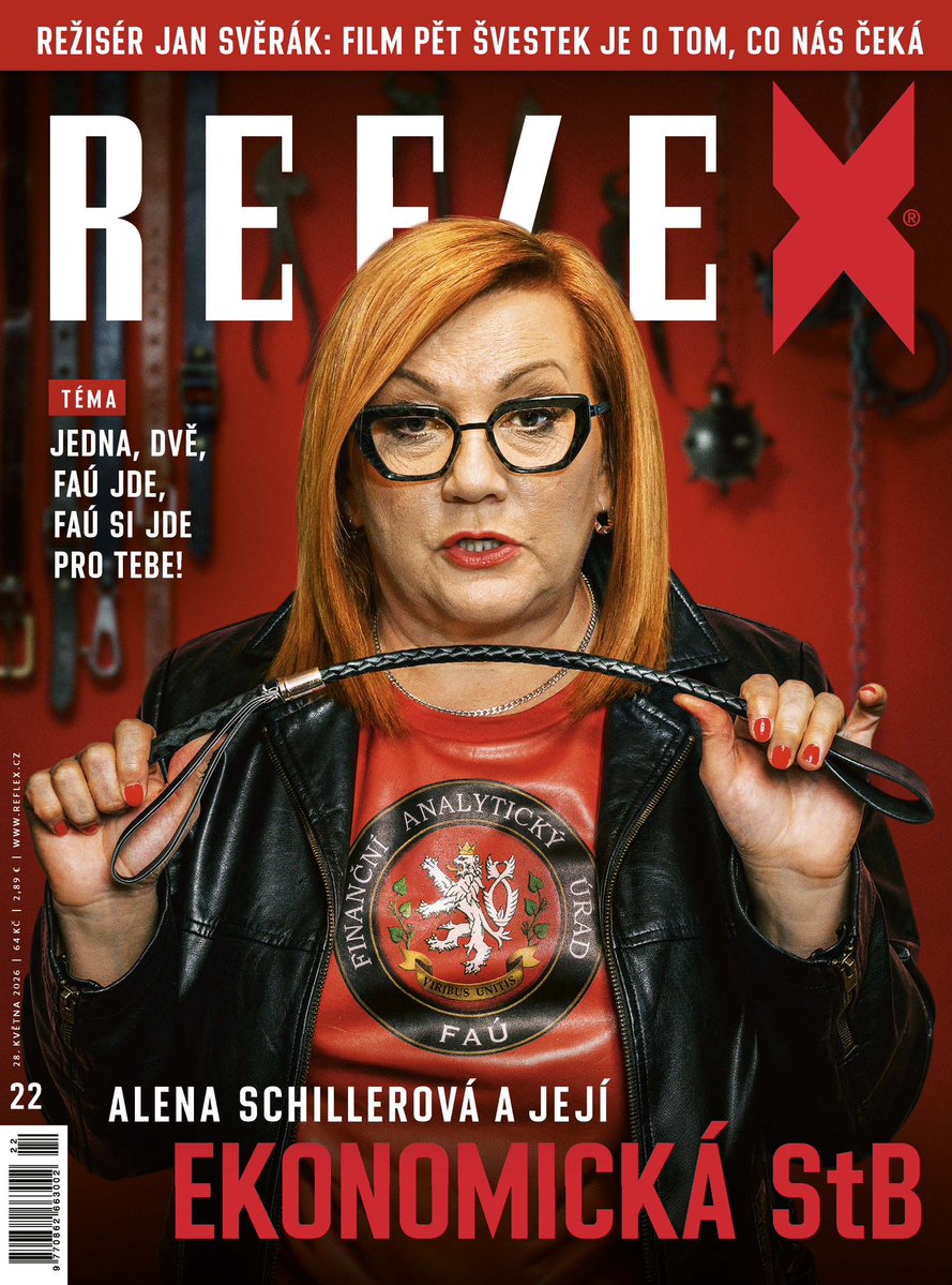 bartkovskym's tweet photo. Dnes je čtvrtek a v prodeji je nový Reflex s velmi důležitým tématem. Plány Aleny Schillerové na přetvoření FAÚ na ekonomickou tajnou službu, která bude držet advokáty jako rukojmí. Pod záminkou implementace nařízení z EU si to Češi zase chystají sami sobě pořádně osladit. K tomu rozbití rozpočtových pravidel a zabavování majetku obviněným ještě před odsouzením.

Dále rozhovor s Janem Svěrákem o jeho novém filmu. Reportáž z Bienále v Benátkách. Na cestě po Česku se staletým americkým veteránem i Trumpovi mimozemšťani.

Zase našlapaný číslo jako blázen.