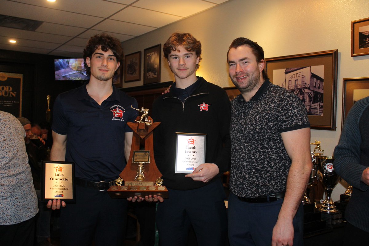 GeneralsJrHKY's tweet photo. Sportsmanship Award: Luka Ouimette &amp; Jacob Leamy
Teammate of the Year: Hunter Toth
Unsung Hero: Billy Snyder &amp; Brodie Wade
Rookie of the Year: Ethan Suhr &amp; Braeyan Newans https://t.co/XLDindnspI