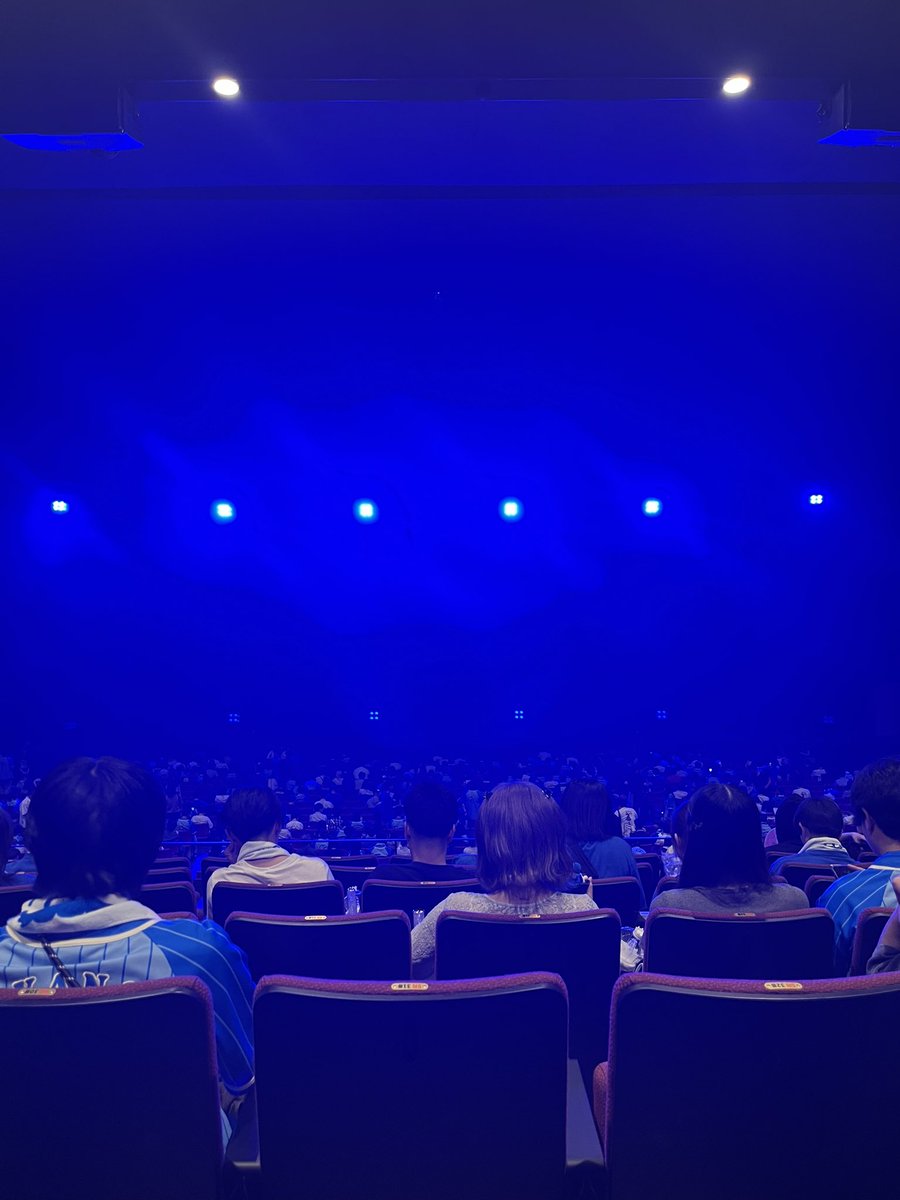Rocorocoloco_'s tweet photo. 2ヶ月ぶりのライブ楽しかった！ https://t.co/wvSg4Fojb2