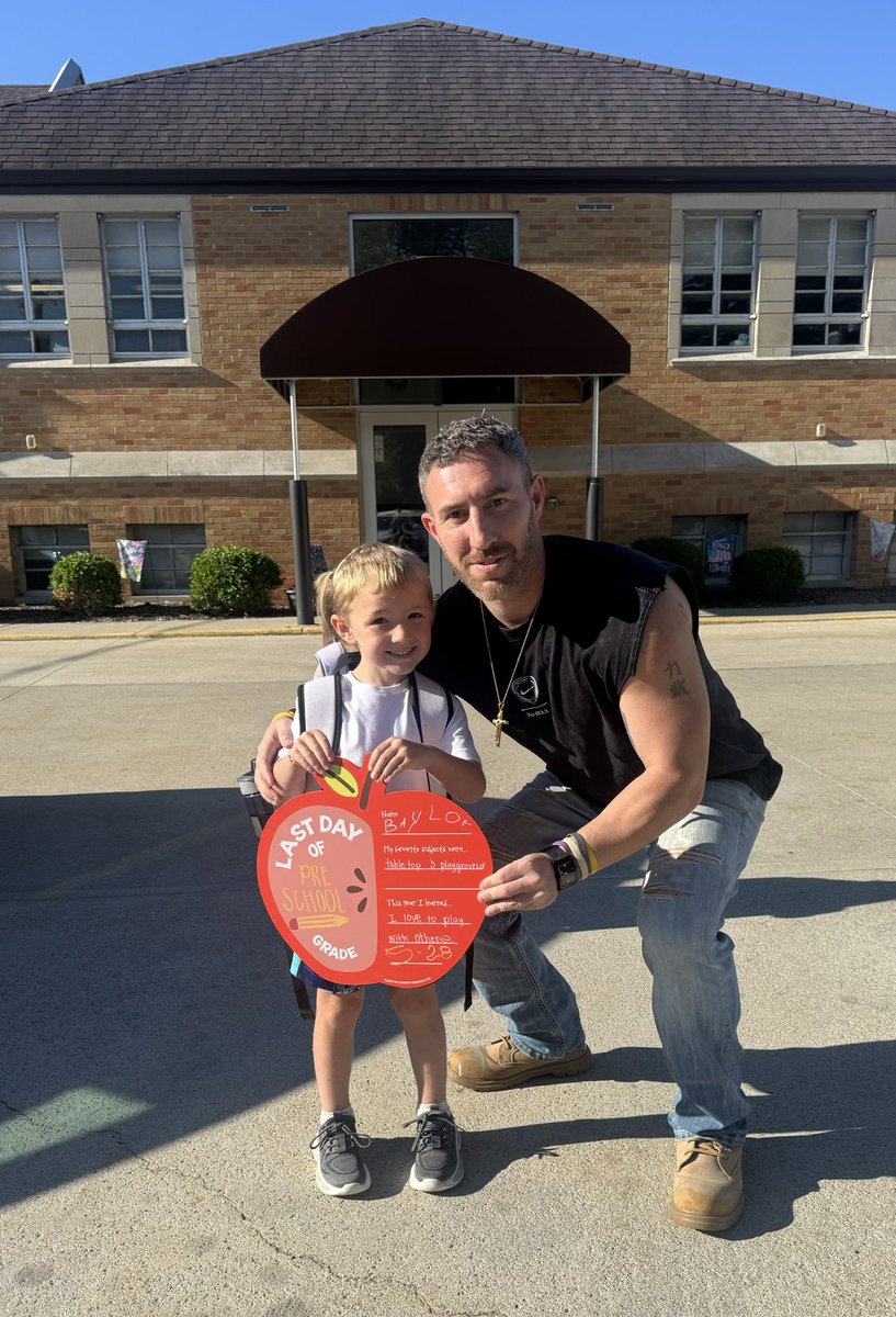 jburdue9's tweet photo. First and last day of his first year of School. I’m so so proud to be your daddy buddy!! It’s summer tiiime!!! https://t.co/PS5h4WJMCw