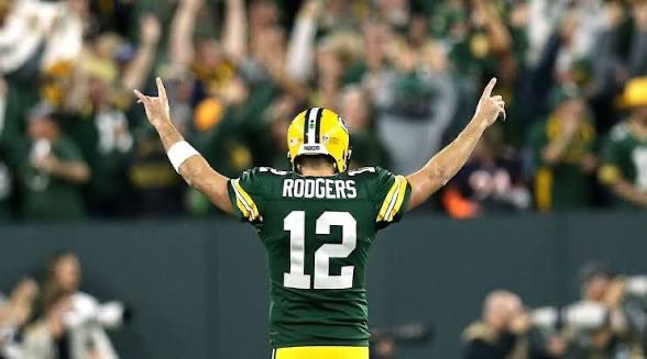GreenBayParsons's tweet photo. Aaron. Fucking. Rodgers. https://t.co/oZcWKm4AJj