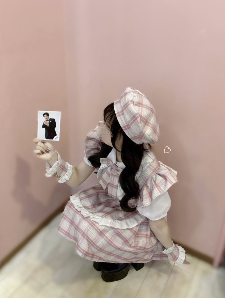 9____mg's tweet photo. 蓮くんとラウくんの専属メイドさんᴗ  ̫ ᴗ♡ https://t.co/uKX62M4t7X