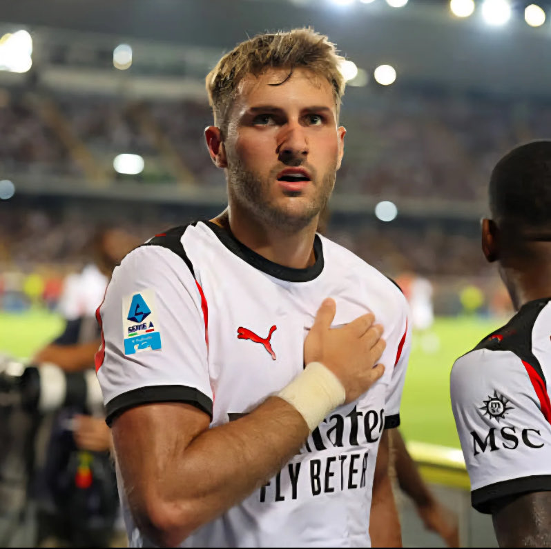 thfc_T_news's tweet photo. 🚨⚪️: Santiago Gimenez could leave Milan to join Tottenham Hotspur this summer. 🇲🇽👀👀

Source: @TUDNMEX https://t.co/NJ4ehjlxyU