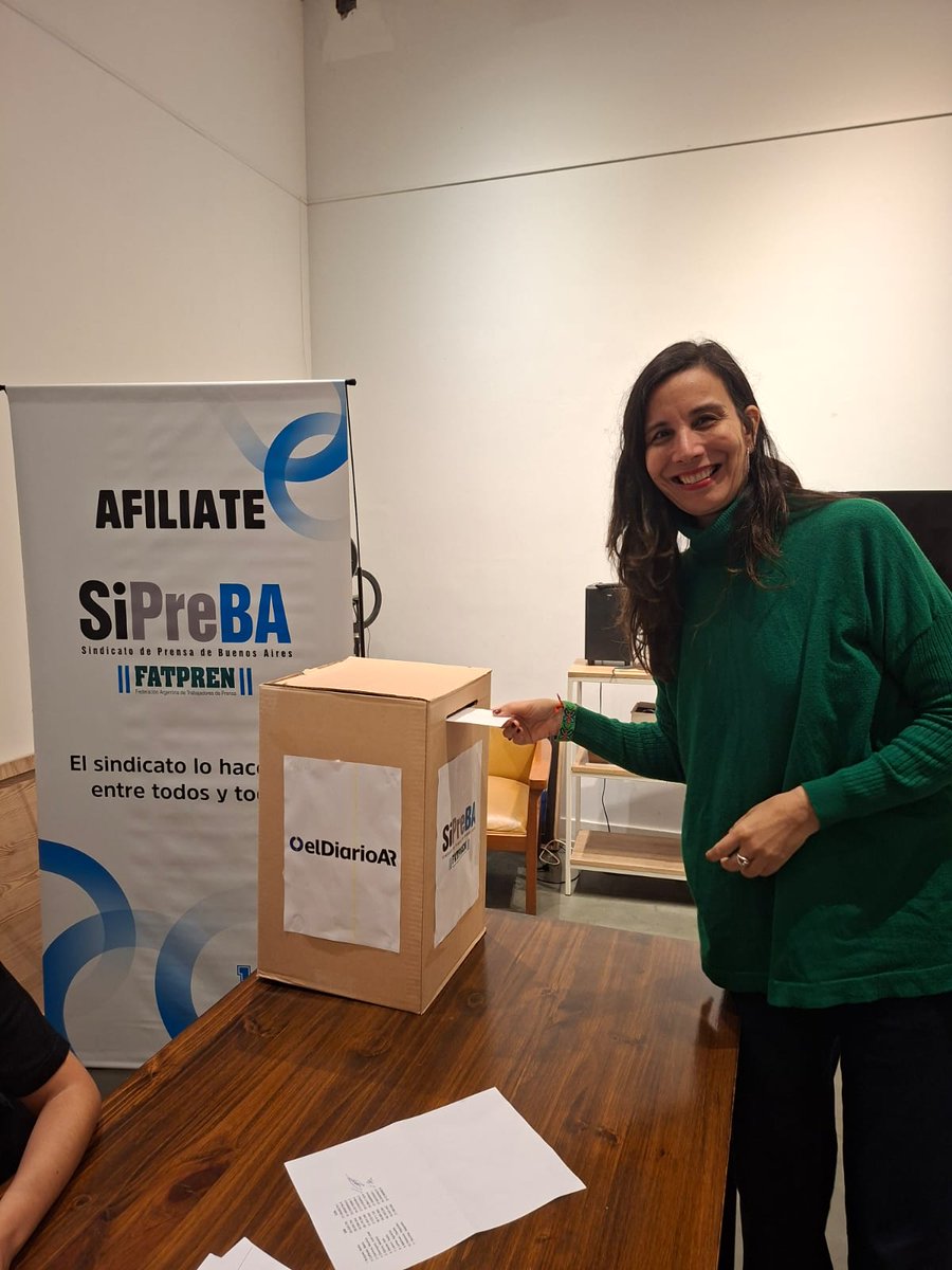 sipreba's tweet photo. 🗳️¡Votamos Comisión Interna en @cielDiarioAR!

👏Celebramos la gran participación en las elecciones gremiales y felicitamos a Claudia Regina Martinez e Iván Gleizer por ser electos como representantes del SiPreBA en la redacción. 

#SiPreBA2026 https://t.co/x0I10Tgjts