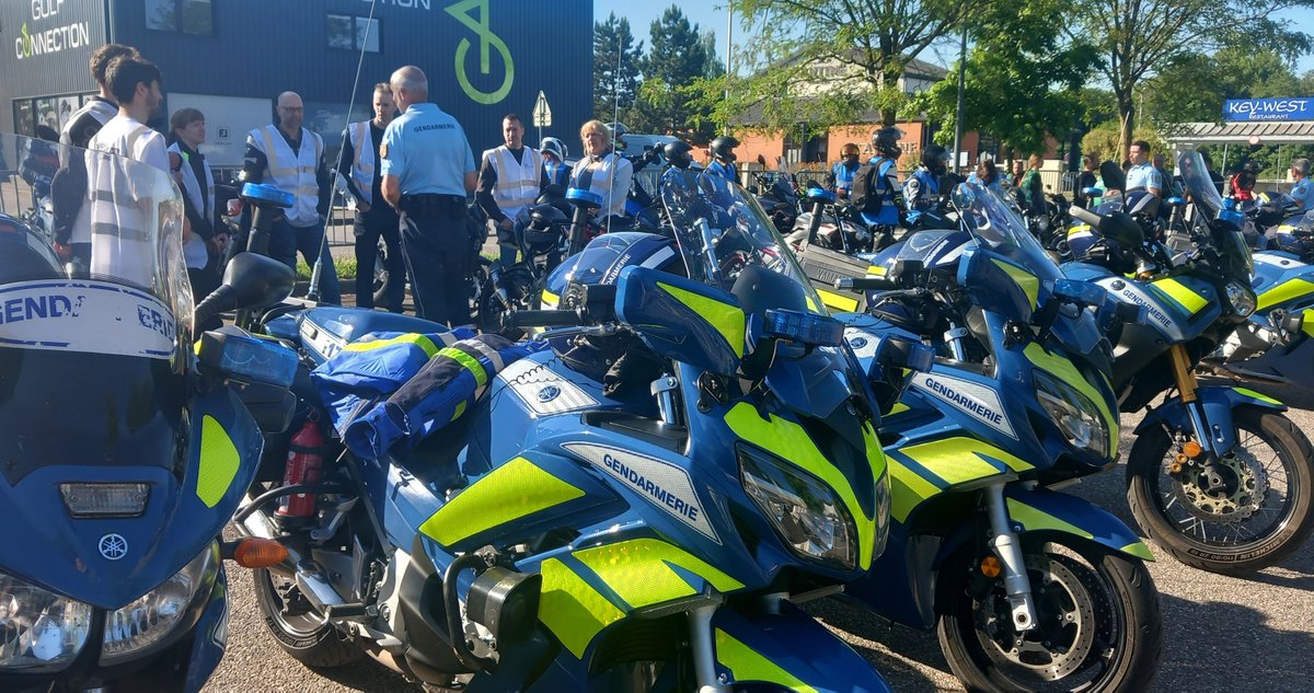 Image de Préfète de la Haute-Savoie - #SécuritéRoutière #TrajEnYaute Plus de 60 🏍️ réunis pour une reprise de guidon avec la coordination