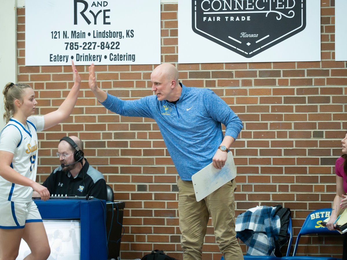 kcacsports's tweet photo. ICYMI: Mickey DeVries has been named the new head coach of the women's basketball program at @BethanySwedes! #KCACwbb #NAIAWBB #TheRightWayToPlay

https://t.co/Ey5M1Y51Wi

@NAIA @NAIAWomensHoops https://t.co/NolFjVReTI