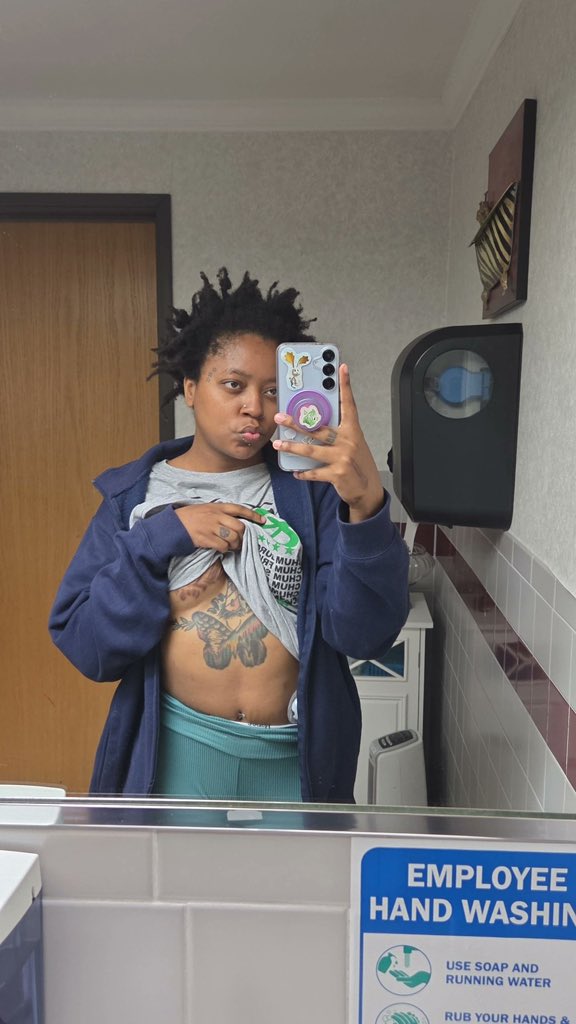 cinnamnuy26's tweet photo. Reporting for duty at the cum bucket.

#dallas #wataaaa #dxt #dxt #dxt #bbw #bbw #overnight #nsfw #ebony #ebonyass #Twerking #Booty #BlackWomen #Melanin https://t.co/Zjai51kAF8
