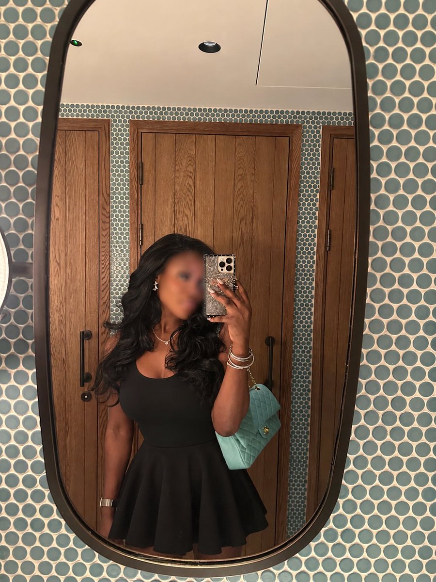 Eve W x tweet media