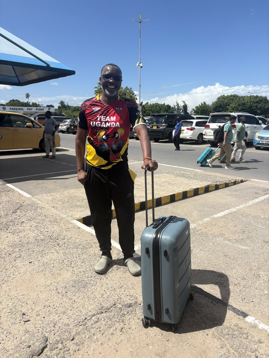 wekesa_amos's tweet photo. Landed in Mombasa today afternoon from OTTAWA CANADA for a RWENZORI MARATHON ACTivation on Saturday. 

Done 9 flights in the last 10 days and at my age, this is a little too much but there isn’t any other way of positioning and growing an international marathon. 

It’s expensive too!

Can’t grow an international while seated in Kampala, you have to show up in many places and engage before people take you seriously. 

We have teamed up with Uganda consulate here in Mombasa and the numbers for activation are crazy and it’s going to be a blast. 

Made some of the best connections for Uganda while in Canada coordinating with @UHCOttawa under the leadership of Amb @kajik5566.

When you open the door for me, I know exactly what do, that’s something God has implanted in me I think. 

I arrive my hotel here in Mombasa and one of the managers who came to RWENZORI MARATHON last year upgraded me to Presidential suite eh, this world. 

He is like I saw how well organized the Rwenzori marathon hence respect