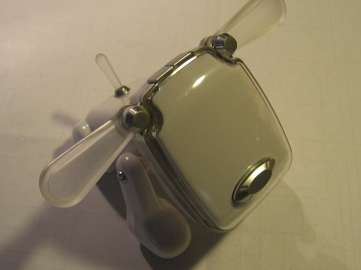 3CC0__'s tweet photo. iDog Autopsy (2006) https://t.co/HNWPYpg3dC