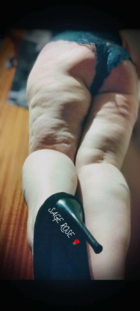 IamSageRose's tweet photo. β₯οΈ or π π what looks best?
#notfake #allnatural #thick #curves #WillCallYouOut #needink #tattoos #over40 #chunky
https://t.co/ikHJ3ppn82 https://t.co/XGQ4qf6CgT
