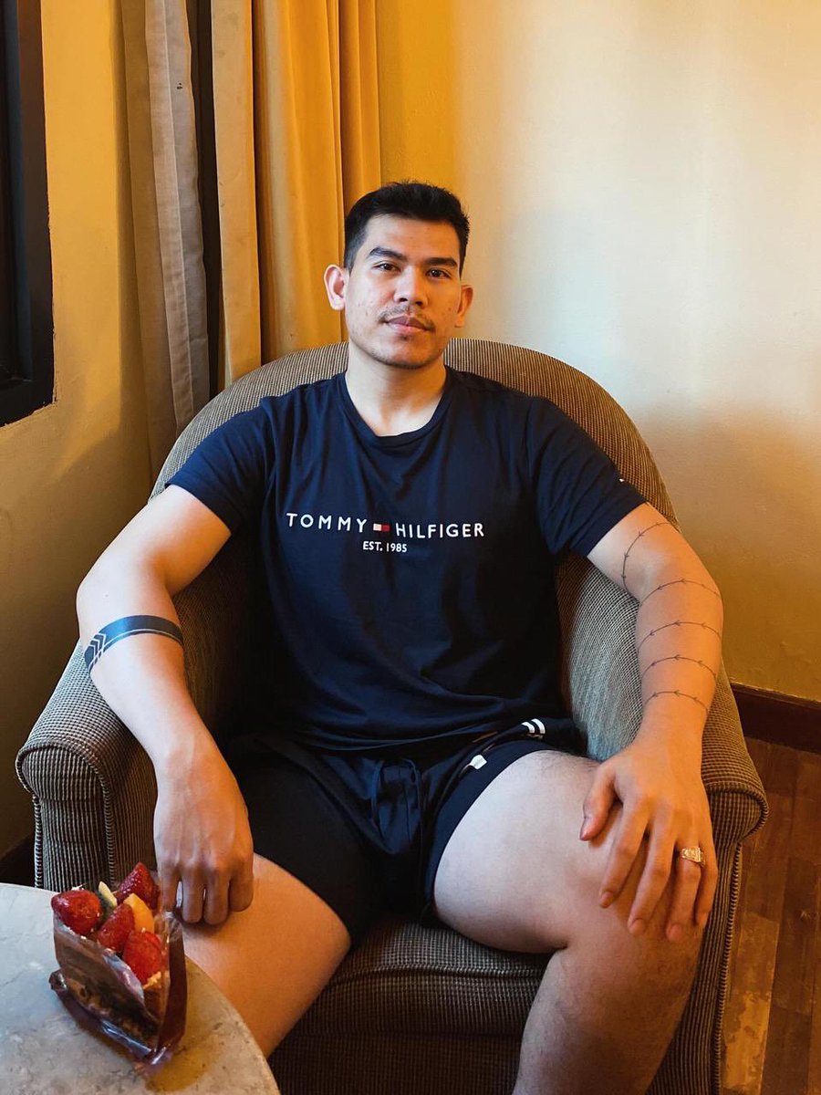liusbackreal's tweet photo. #LIUSBACK IN #pijatjakarta
WA : 085176911997

#BOjakarta #bojakpus
#pijatpanggilan #pijatpria
#pijatjakartapusat
#pijatpriajakarta #pijatplusplus
#openbojakarta #massagepria #massagefullservice
#pijatoutcall #Massagejakarta
#MassageBodytobody
#pijatsensual #pijatvitalitas https://t.co/0P6xGbb7fh