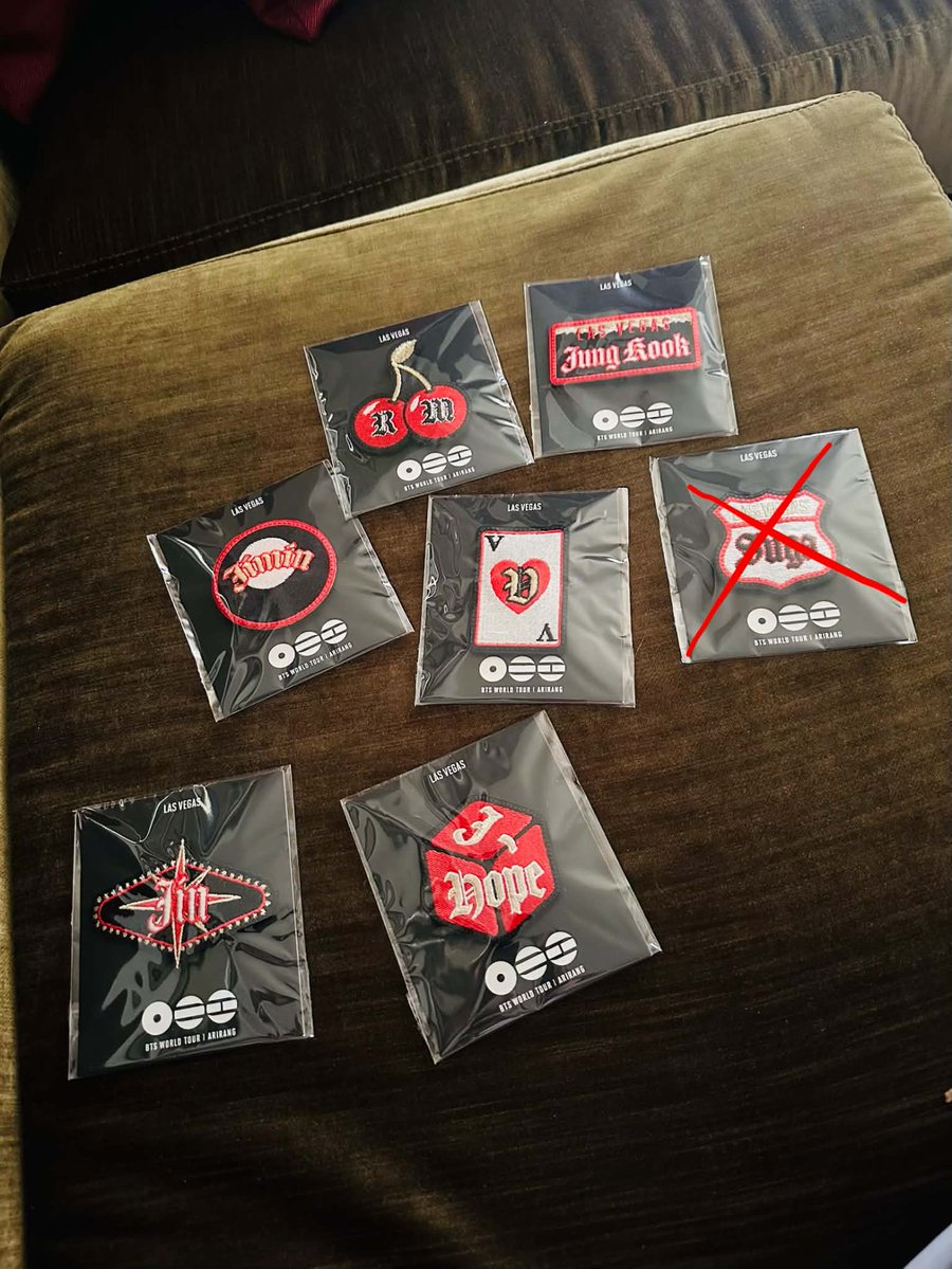 NeverlandsShop's tweet photo. Ma pote voudrait revendre les badges du pop-up exclusif de Vegas

-> 20€ / each https://t.co/vI1i5oQEQW