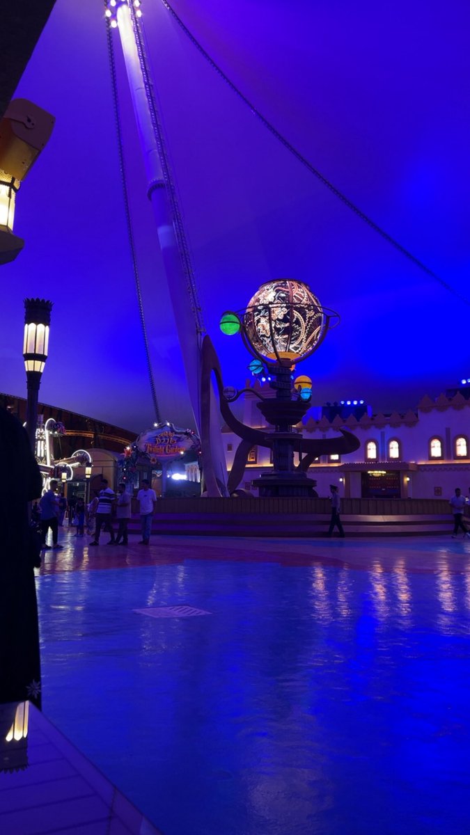 saudvu's tweet photo. #SixFlags https://t.co/Lrjavvip4G