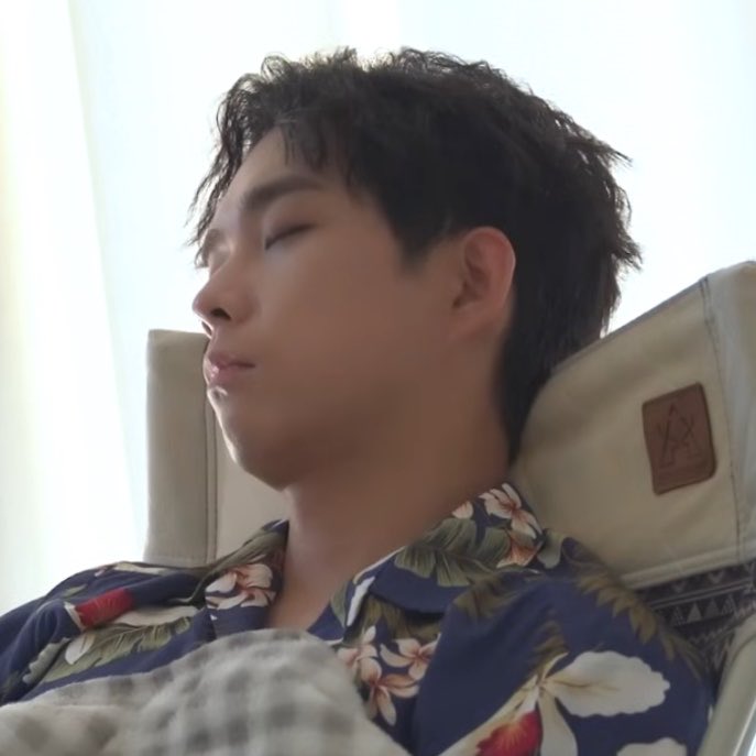 Sprout02_27's tweet photo. 잠자는 얼굴이 왤케 귀여운 걸까 https://t.co/t5DafMoORj