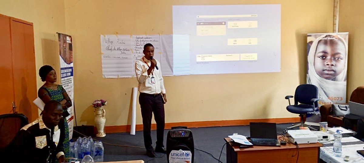 WorldVisionChad's tweet photo. United for a 🇹🇩 Chad free from open defecation
World Vision Chad and partners mobilized 45 key actors to design a sanitation marketing roadmap. With authorities entrepreneurs and communities engaged FDAL cantons now benefit from skilled artisans and adapted financing
#FDAL #WASH https://t.co/uWwtSHeSYQ