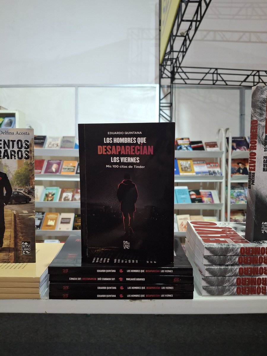 EdQuintana's tweet photo. ¡Es hoy! 📚📖

Arranca la Feria Internacional del Libro Asunción 2026 (FIL ASU), la mayor celebración de la industria editorial paraguaya. Organizada por la Cámara del Libro Asunción Paraguay (CLAP), reunirá a 62 expositores entre editoriales, librerías, universidades, centros culturales, sellos independientes y delegaciones diplomáticas.

En el Centro de Convenciones Mariscal, con entrada libre y gratuita. Este año, Estados Unidos es el país invitado de honor, en conmemoración de los 250 años de su independencia. Hasta el 7 de junio habrá cerca de 200 actividades culturales para todas las edades. 🇵🇾🇺🇸

El sábado 6 de junio presentaremos la novela de realismo posdigital Los hombres que desaparecían los viernes. Mis 100 citas de Tinder, publicada por Servilibro, con el acompañamiento del periodista y escritor Carlos Martini.

La FIL ASU también reunirá nuevos lanzamientos, conversaciones con autoras y autores, e invitados internacionales. Una oportunidad extraordinaria para descubrir la producción literaria e intelectual de Asunción y del Paraguay.

Vayan, recorran, participen y celebren nuestro universo literario. 

"Más que libros, un gran encuentro".

#FILAsuncion #FILASU #loshombresquedesaparecian