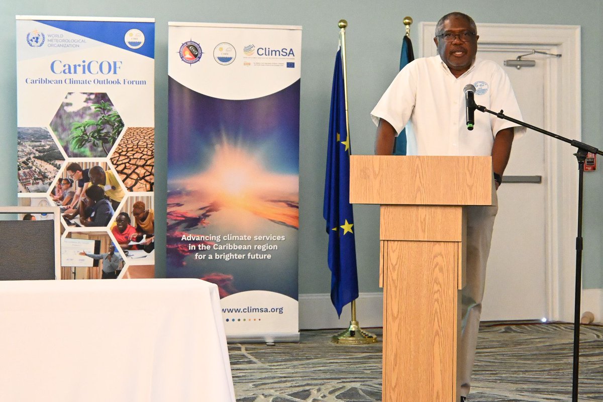 CIMHbb's tweet photo. As we continue into Day 2 of #CARICOF2026, let’s look back at a key highlight from Day 1.
Dr. Roche Mahon (CIMH) presented on the Caribbean Climate Impacts Database (CCID) and proposed Caribbean Climate Impacts Monitoring Network (CCIMNet). https://t.co/pMojWl59x3