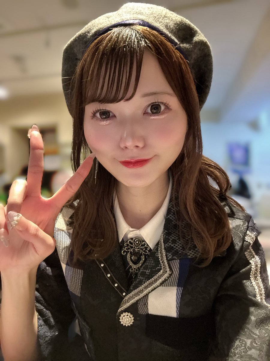星野 りりさ tweet media