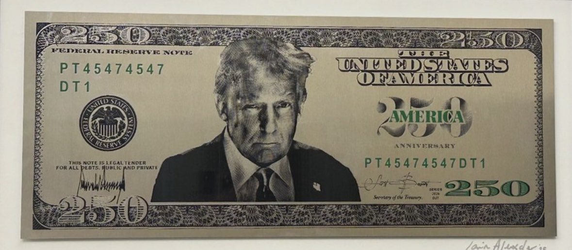 KVtraders01's tweet photo. JUST IN: 🇺🇸 Trump administration moves to put President Trump on a new $250 bill, WaPo reports. https://t.co/BHio2kiAwA