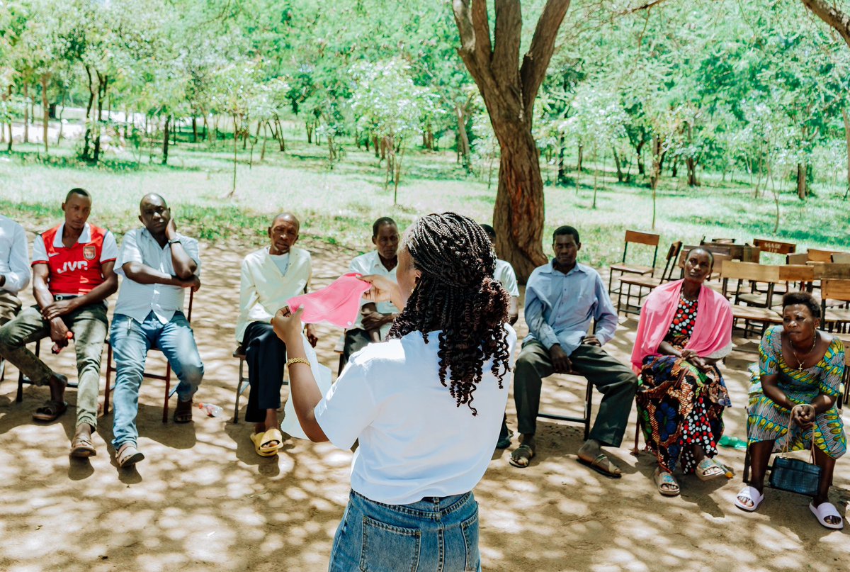 FMFound's tweet photo. As we commemorate International Menstrual Hygiene Day under the theme “Together for a #PeriodFriendlyWorld,” we call upon all stakeholders to collectively strengthen efforts in creating a world where no girl is forced to choose between her education and her period. https://t.co/PHPzfxXj2T