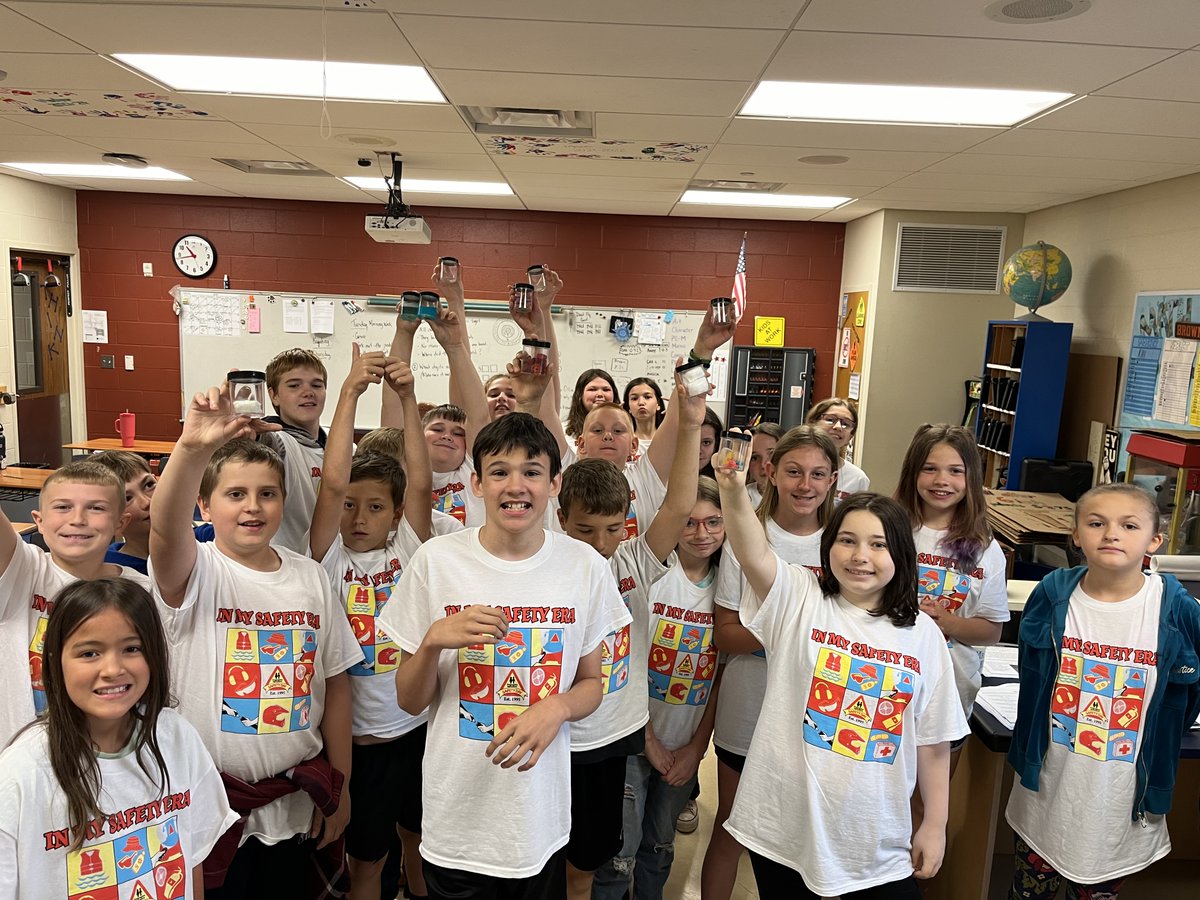 PAFSafetyDays's tweet photo. “PAF events are excellent events that help raise safety of mind for all involved.”

— Michael Henning, PAF Volunteer

Safety starts with awareness and grows through conversation.
#RootedInSafety #PAFSafetyDays https://t.co/z3N7V9MPjx
