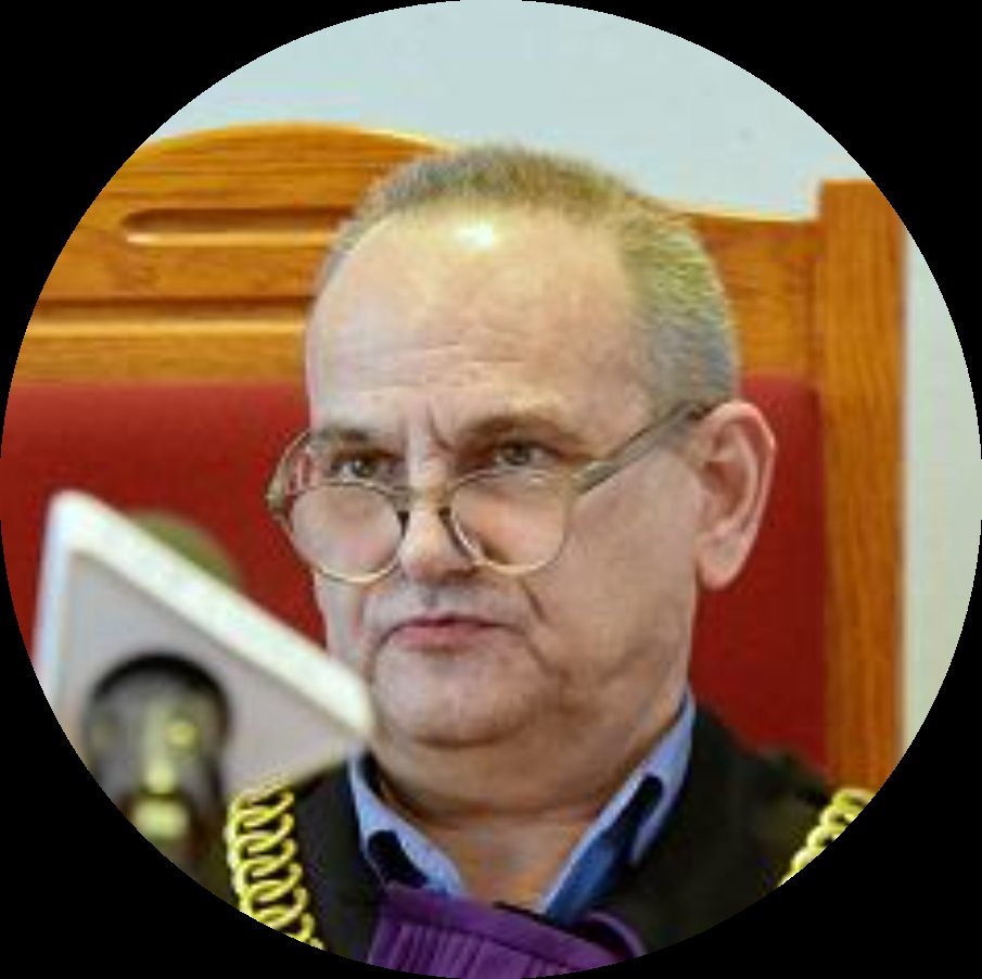 BratPete7's tweet photo. Dzień 82. przypominania o tym, że Paweł Kozanecki zabił dwie kobiety, a dzięki kuriozalnemu wyrokowi sędziego Karola Radaszkiewicza jedyną karą, jaką za to poniesie, będzie 1,5 roku pozbawienia wolności. https://t.co/xRC9vwQqyk