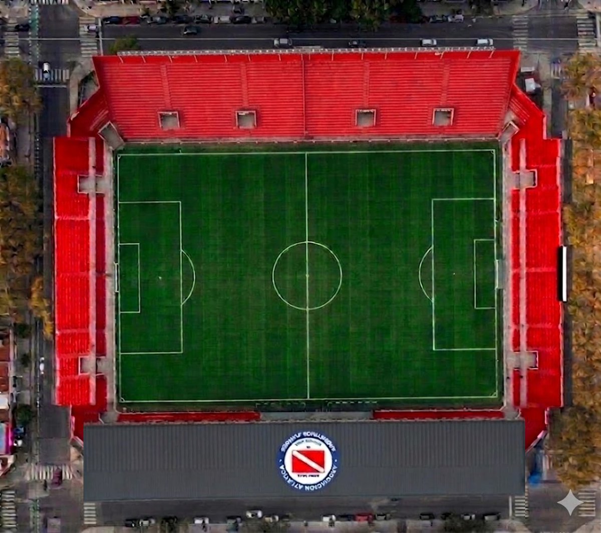 Bichojove's tweet photo. Yo quiero un estadio de futbol, los departamentos me chupan un huevo. El restaurant que vaya debajo de Boyacá donde estaba el colegio. Pero el estadio debe quedar proporcionado y priorizando la mejor visual de todos los socios e hinchas. https://t.co/Y5FMOemqp4