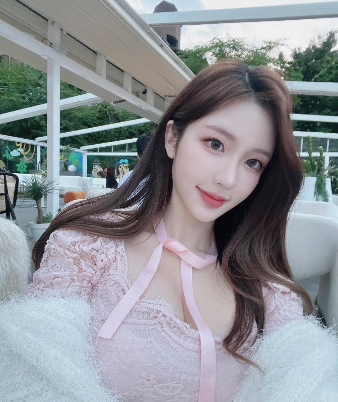 xexten55's tweet photo. 복잡한 계획보다는 편안한 대화가 좋습니다. 소소한 이야기부터 시작해 점점 더 가까워질 수 있는 친구가 있으면 좋겠어요.

#대화는즐거워 #친구하고싶어 #친구와소통 https://t.co/sxmDCfoLYy