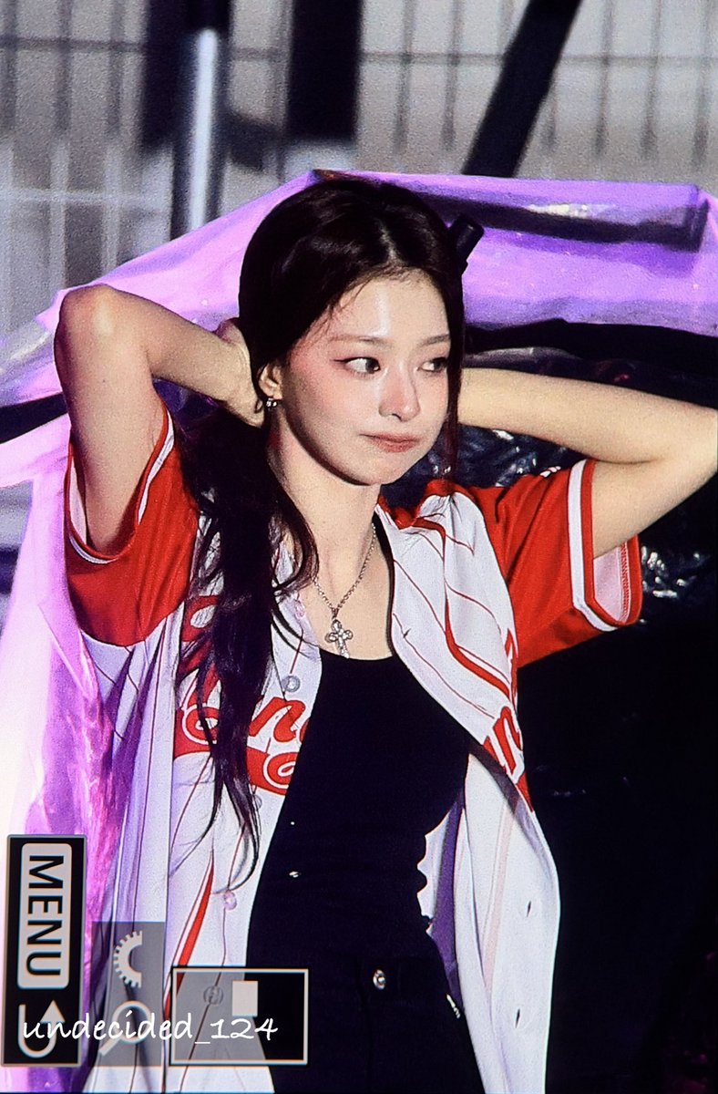 undecided_124's tweet photo. #이나경 #LEENAGYUNG
#프로미스나인 #fromis_9

260528 https://t.co/eC2iXemQvd