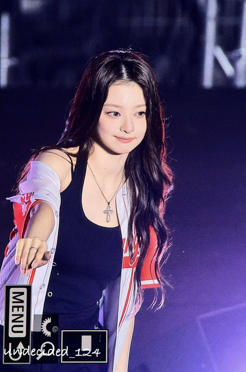 undecided_124's tweet photo. #이나경 #LEENAGYUNG
#프로미스나인 #fromis_9

260528 https://t.co/eC2iXemQvd