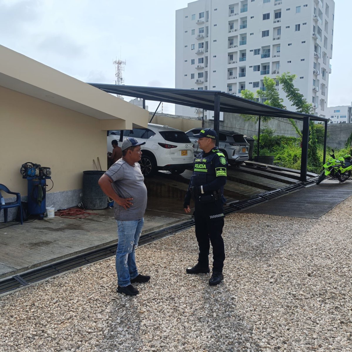 NidiaSerrano's tweet photo. La Policía fortalece acciones contra el trabajo infantil, con el propósito de contrarrestar situaciones de trabajo infantil que puedan poner en riesgo la vida e integridad de niños, niñas y adolescentes. https://t.co/TreRWDKmMP