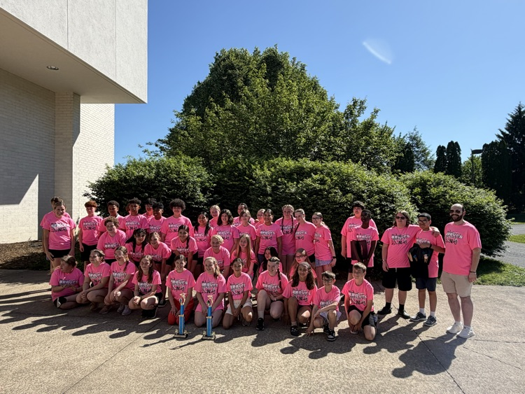 Halsted_NPS's tweet photo. Our Halsted Jazz Band and Chorale groups traveled to Dorney Park today for the High Notes Performances Festival! BOTH groups received the highest rated SUPERIOR trophy for their performances!! Congrats Braves! https://t.co/kZrBFhW39H