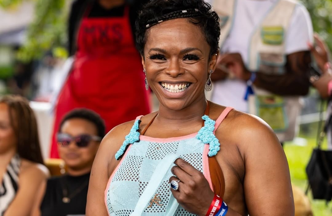 CranesInTheSky_'s tweet photo. ICYMI: Unathi Nkayi celebrates former husband Thomas Msengana's new Kaya 959 mornings slot — replacing her nemesis — media personality Sizwe Dhlomo
https://t.co/LaUubCM9gl https://t.co/3yCKnxRnUt